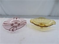 2 ART GLASS SERVING BOWLS