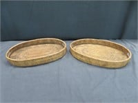 2 WOVEN DOUBLE HANDLED SERVING TRAYS