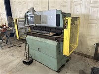 1994 S&E Engineering Hydraulic Press Brake