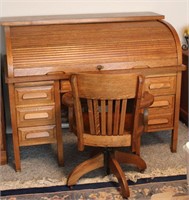 Antique Oak Roll Top Desk & Chair 55"W 32"D 44"T
