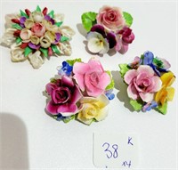 Collectible ENGLAND Rose Petal Flowers Brooches