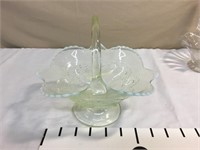 Glass basket with opalescent edge