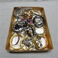 Costume Jewelry - Bangle Bracelets
