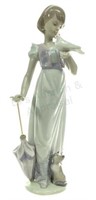 Lladro Summer Stroll Porcelain Figurine #7611