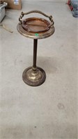 VINTAGE ASH TRAY AND STAND