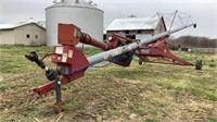 HUTCHINSON 8x60 SWING AWAY AUGER