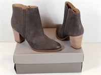 NEW Franco Sarto - Dipali Grey Heels (Size: 8.5)