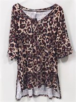 New SHE'S GOT LEGGZ V-Neck Leopard Print Shirt XL