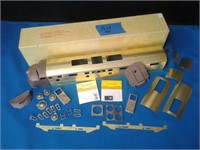 CENTRAL LOCO WORKS - E-8/9 A & B Units KIT