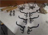 Vintage Cast Iron Wall Coat Hangers and more.4W4J