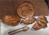 Hand Made Wood Serving Dishes Lot .9W2C