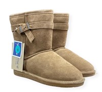 NIB, Bearpaw Mid Calf Winter Boots Youth Size 4