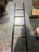 $28.00 decorative ladder to make it with wood for
