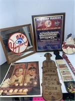 Yankees 1998 world champions plaque & mirror,
