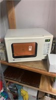 White Westinghouse microwave