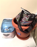 Plastic pots, Cold Bag & Vick's Vaporizer