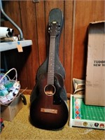 Oahu Publishing Guitar with Hardcase
