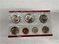 U.S Mint uncirculated 1980 coin set