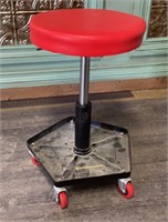Backless Shop Stool - 19.5 inches tall