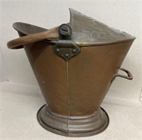 RARE Copper coal bucket, Decorated