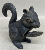 Cast-iron squirrel