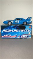 Richard Petty 1970 Plymouth Superbird 1:24 scale