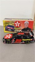 NASCAR 2000 Taurus 1:24 scale die cast stock car