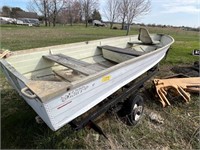 14 FT STARCRAFT BOAT AND TRAILER- NO TITLE
