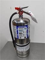 KITCHEN ONE GREASE FIRE EXTINGUISHER