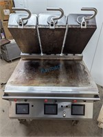 TAYLOR 38" TRIPLE CLAM SHELL GAS/PROPANE GRIDDLE