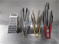 LOT OF KITCHEN TONGS AND BOX GRATER
