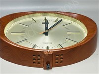 Mid Century Caravelle clock-working, hourly chime