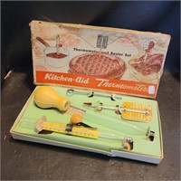 Vtg Kitchen Aid Thermometer & Baster Set in