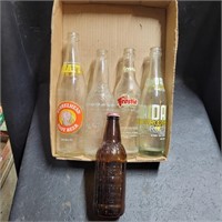 Vtg Root Beer Bottles