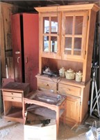 Hutch, 2 stands, bird houses & misc.