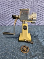 Vintage Rival MFG Co food grinder, model 303/1