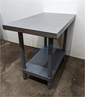 STAINLESS STEEL TOP EQUIPMENT STAND