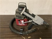 1 Gallon Shop Vac & Specialty Caulking Gun