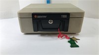 SENTRY 1100 SAFE WITH KEY