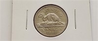 1988 Canada 5 Cent Coin Queen Elizabeth II. Au -50