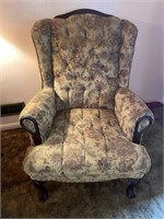 Vintage Floral Tufted Arm Chair