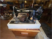 Vintage Singer Sewing Machine-Elec