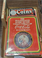 LOT OF ANTIQUE & COLLECTIBLE GUIDES