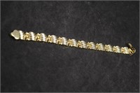 14kt Italy Gold Bracelet - 11gtw