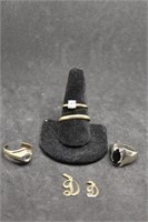 Four 14kt Rings and Two 14kt "D" Pendants - 16.7