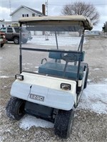 1988 EZ GO gas golf cart - runs good