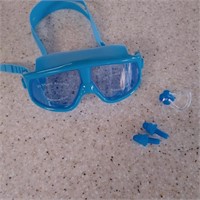 Y-0483 Swimming gear goggles blue includes nose