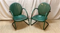 Vintage Metal Lawn / Patio Chairs ~ Set of 2