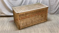 Square Lattice Wooden Outdoor Storage Box / Bench