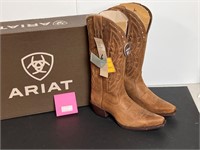 Ariat Ladies Cowboy Boots, NEW